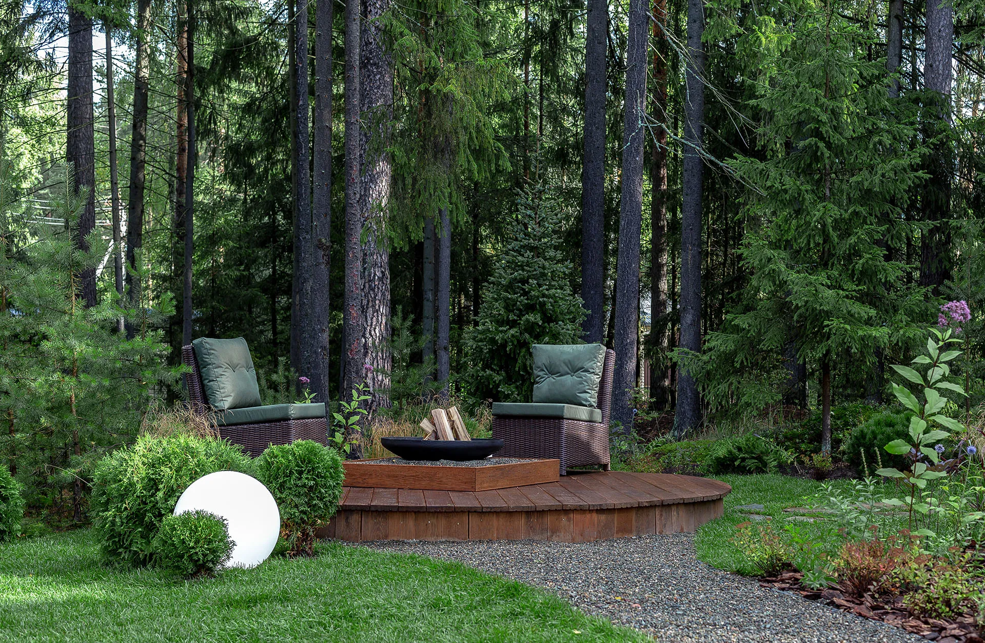 «Лунный сад» с Maytoni 