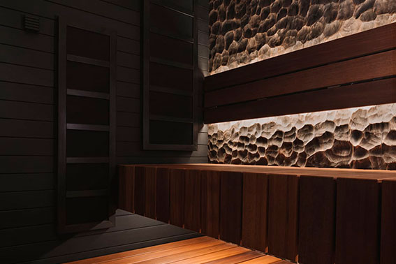 Экстремальное освещение женской сауны