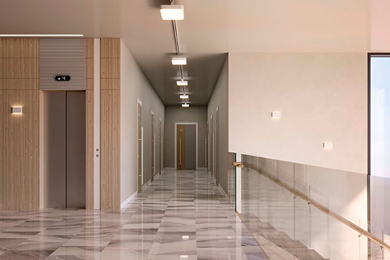 Светлый холл в современном ЖК