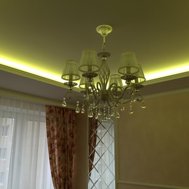 Подсветка гостиной многоцветной светодиодной лентой Arlight