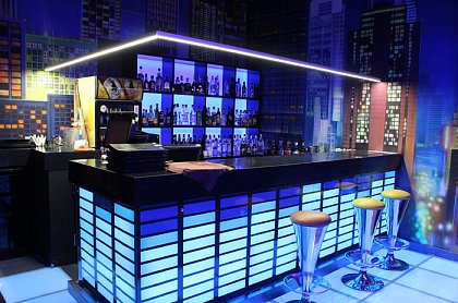 Светодиодное оформление ночного клуба «Manhattan»