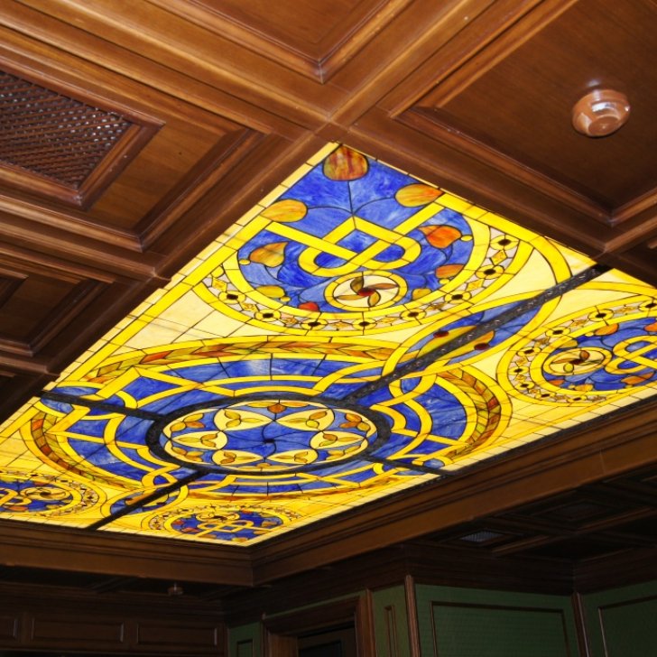 Светодиодная подсветка витража