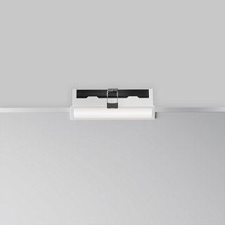 Встраиваемый светильник Basis 3000K-6000K 12Вт 112° IP 20