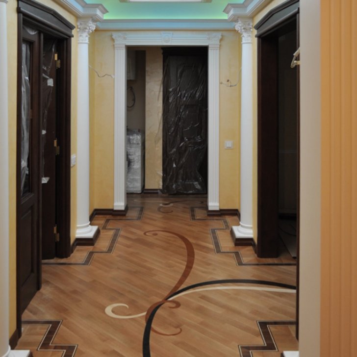 Полностью светодиодное освещение коридора