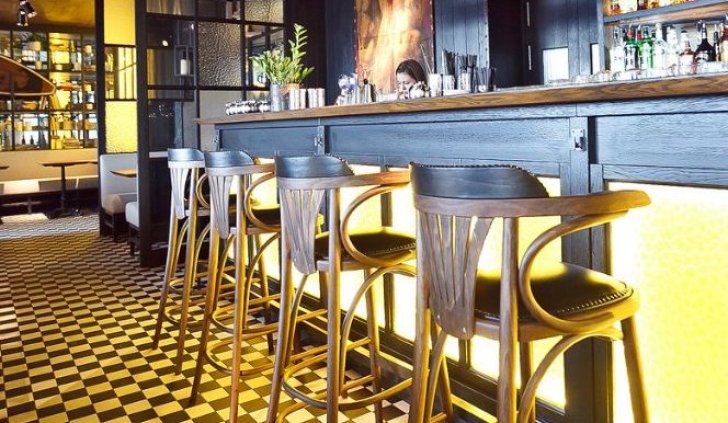 Светодиодная подсветка барной стойки