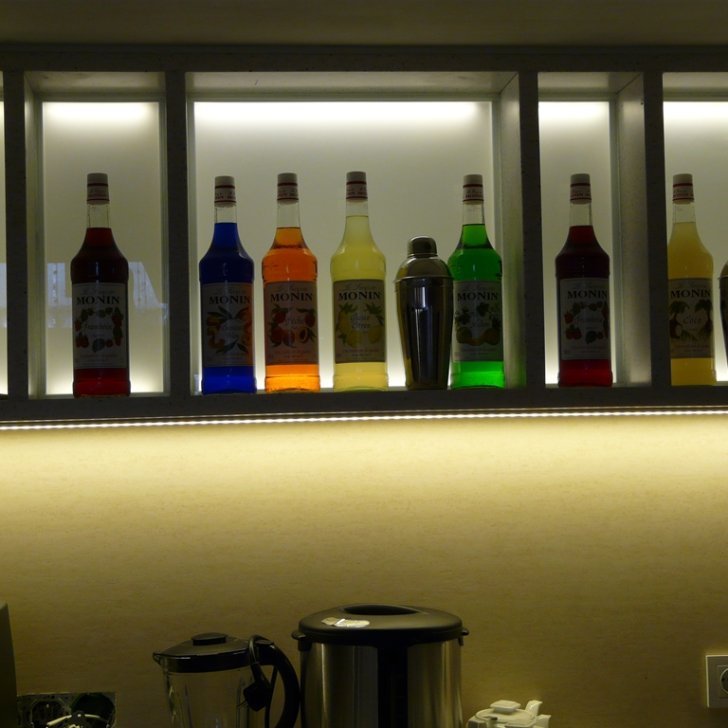 Подсветка бара и столешницы светодиодной лентой Arlight