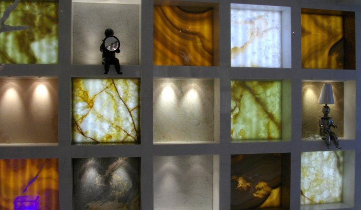 Ниши из оникса со светодиодной подсветкой