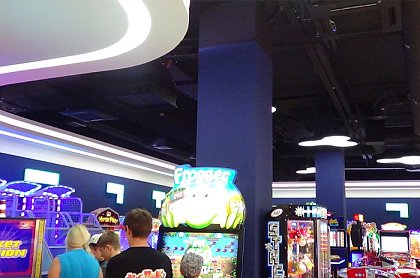 LED освещение и подсветка в ТЦ