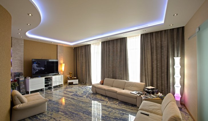 Закарнизная светодиодная подсветка в гостиной