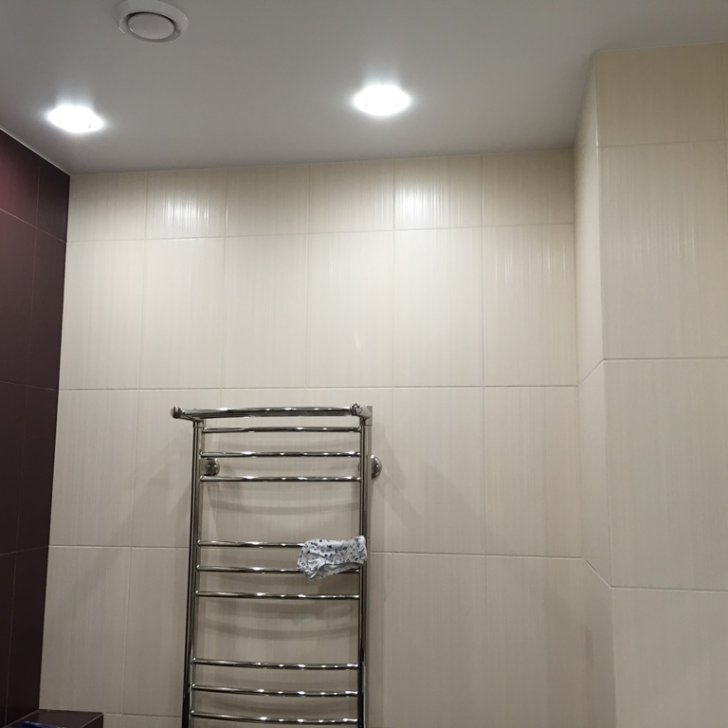 Светодиодным освещение ванной комнаты