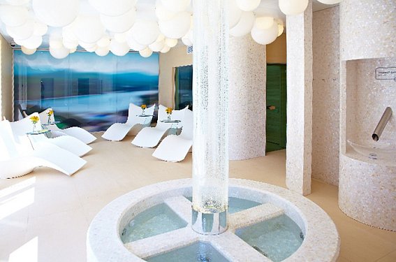 Светодиодное свещение в SPA-центре