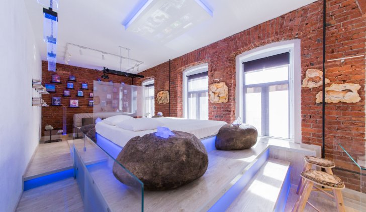 Светодиодная лента и источники питания Arlight в декоративной подсветке интерьера квартиры