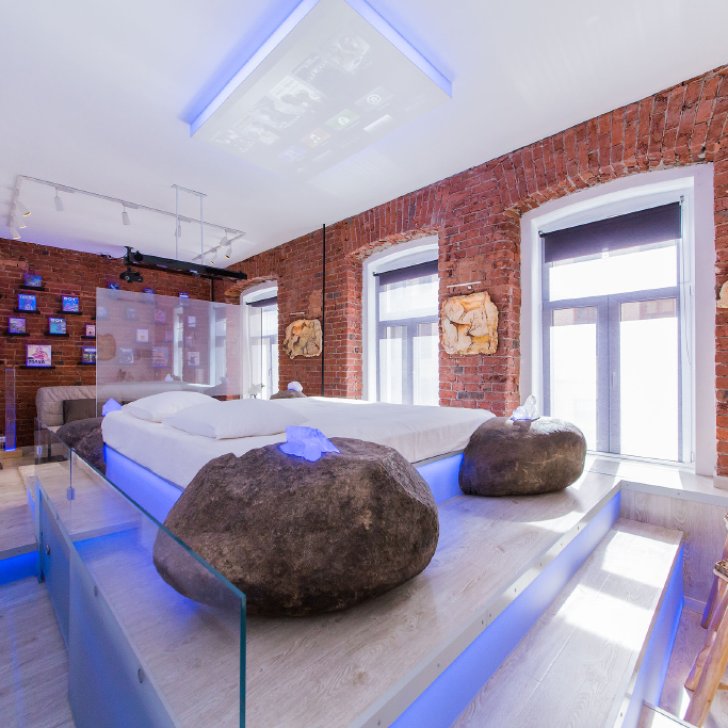 Светодиодная лента и источники питания Arlight в декоративной подсветке интерьера квартиры