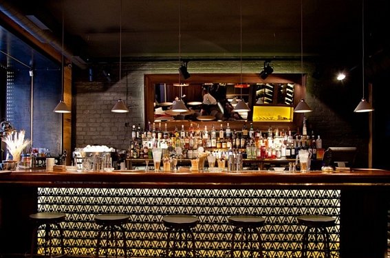  Подсветка светодиодной лентой ресторана-бара «География» (г. Санкт-Петербург)