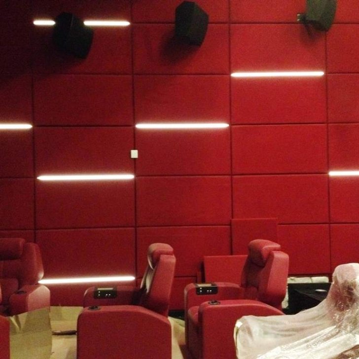 Светодиодное освещение зала кинотеатра