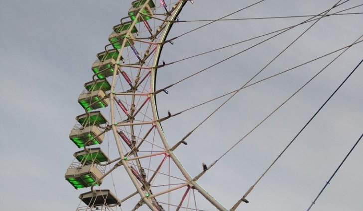 Многоуровневая многоцветная светодиодная подсветка колеса обозрения