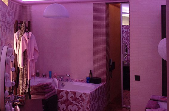 Замена неона на многоцветную светодиодную ленту