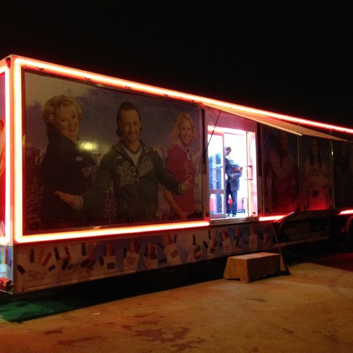 Подсветка прицепа светодиодной лентой Arlight красного цвета