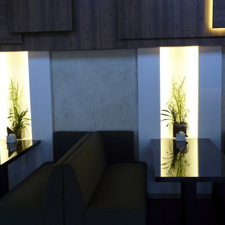 Ниши со светодиодной подсветкой