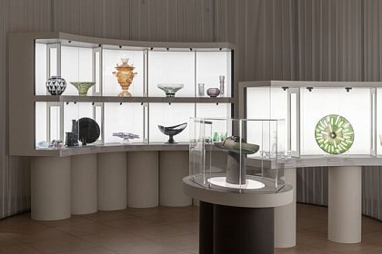 Выставка, посвященная обработке стекла