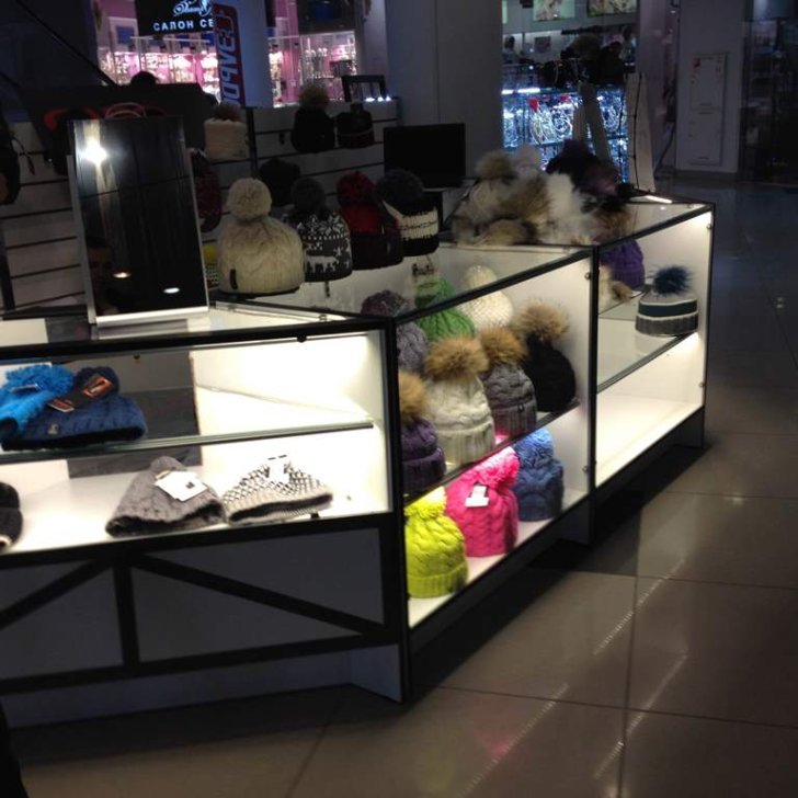 Освещение витрины светодиодной лентой Arlight в алюминиевом профиле