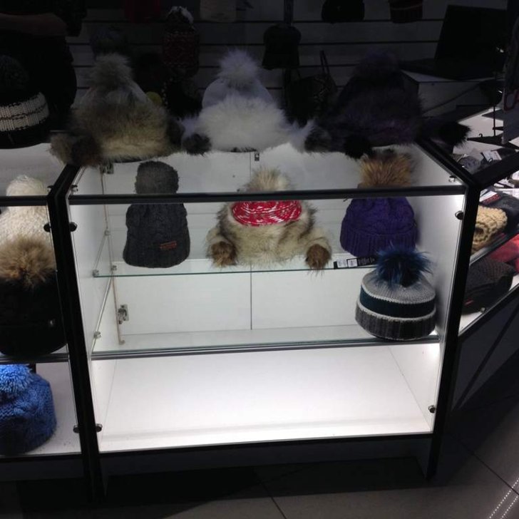 Светодиодная подсветка стеклянных полок