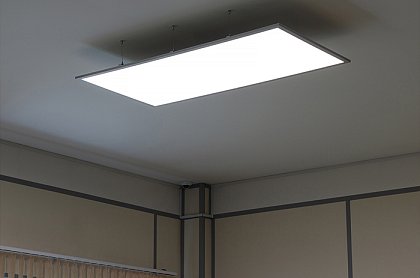 Светодиодные панели при освещении офиса