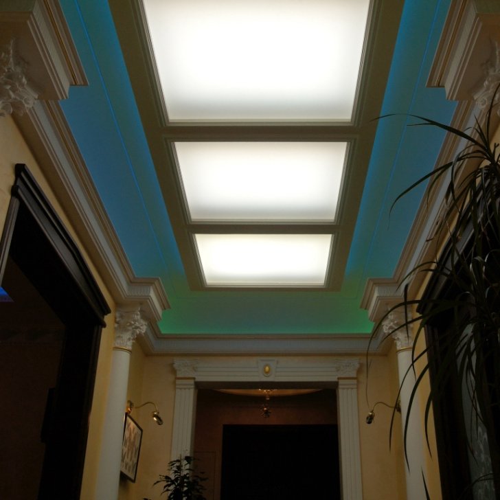 Светодиодная лента Arlight для освещения коридора