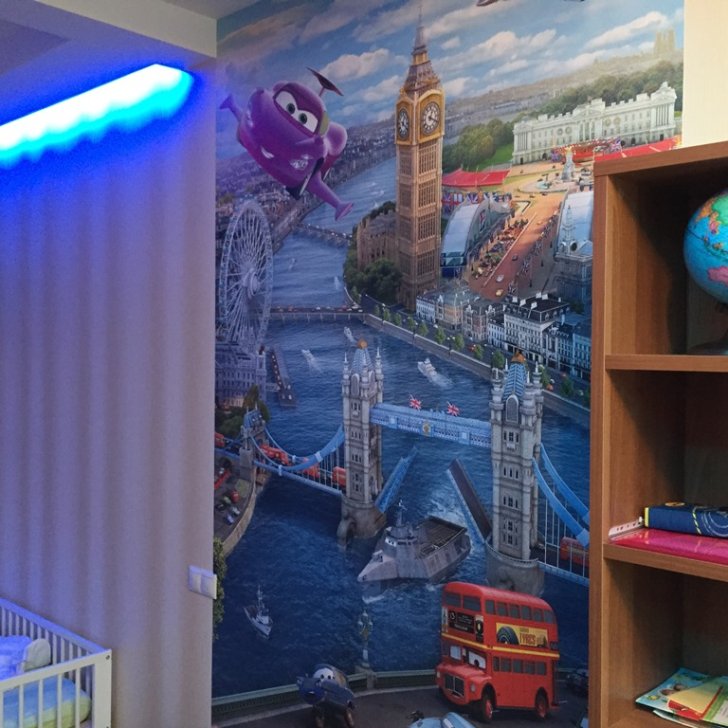 Зонирование детской комнаты светодиодной лентой RGB на потолке
