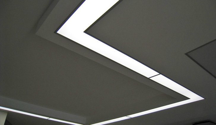 Линейный светильник со светодиодной лентой - 