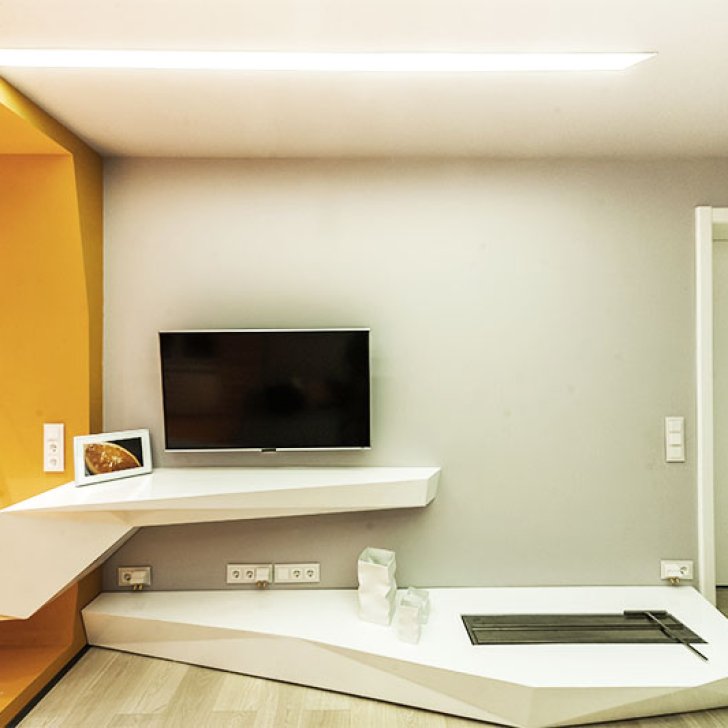 Подсветка телевизора светодиодной лентой Arlight установленной за пластиком