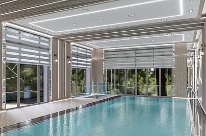 Спортивный характер: освещение в бассейне загородного дома