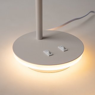 Настольный светильник Estudo 3000К 9Вт