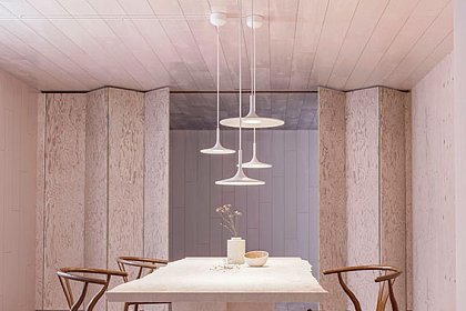 Ретро-стиль в светлой столовой