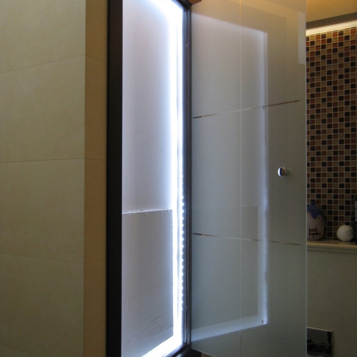 Применение светодиодной ленты Arlight в подсветке шкафчика