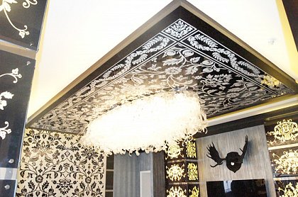 Яркое освещение в элитном Московском оздоровительном центре