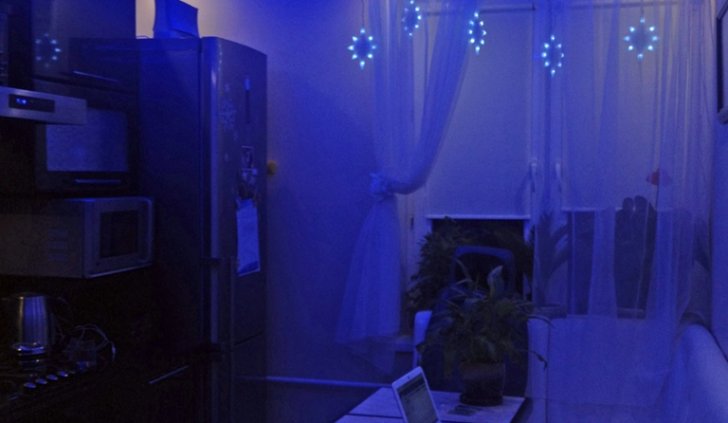 Подсветка кухни светодиодной лентой Arlight, установленной за карнизом