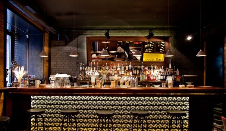 Подсветка барной стойки светодиодной лентой Arlight