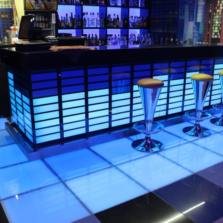 Барная стойка со светодинамикой из светодиодной ленты Arlight